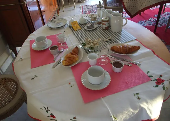 Il Giardino F Heudier ,e Decourcy ,tessy Sur Vire Manche Bed & Breakfast Tessy-sur-Vire